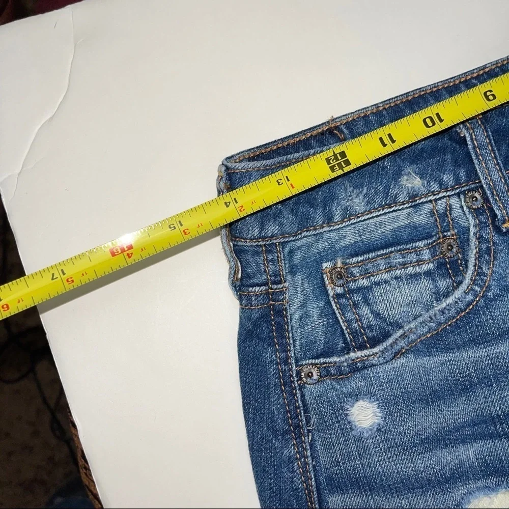 American Eagle Outfitters Destructed Jean Skirt 4